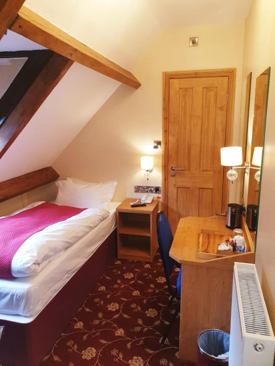 Edgerton Hotel Huddersfield Zewnętrze zdjęcie